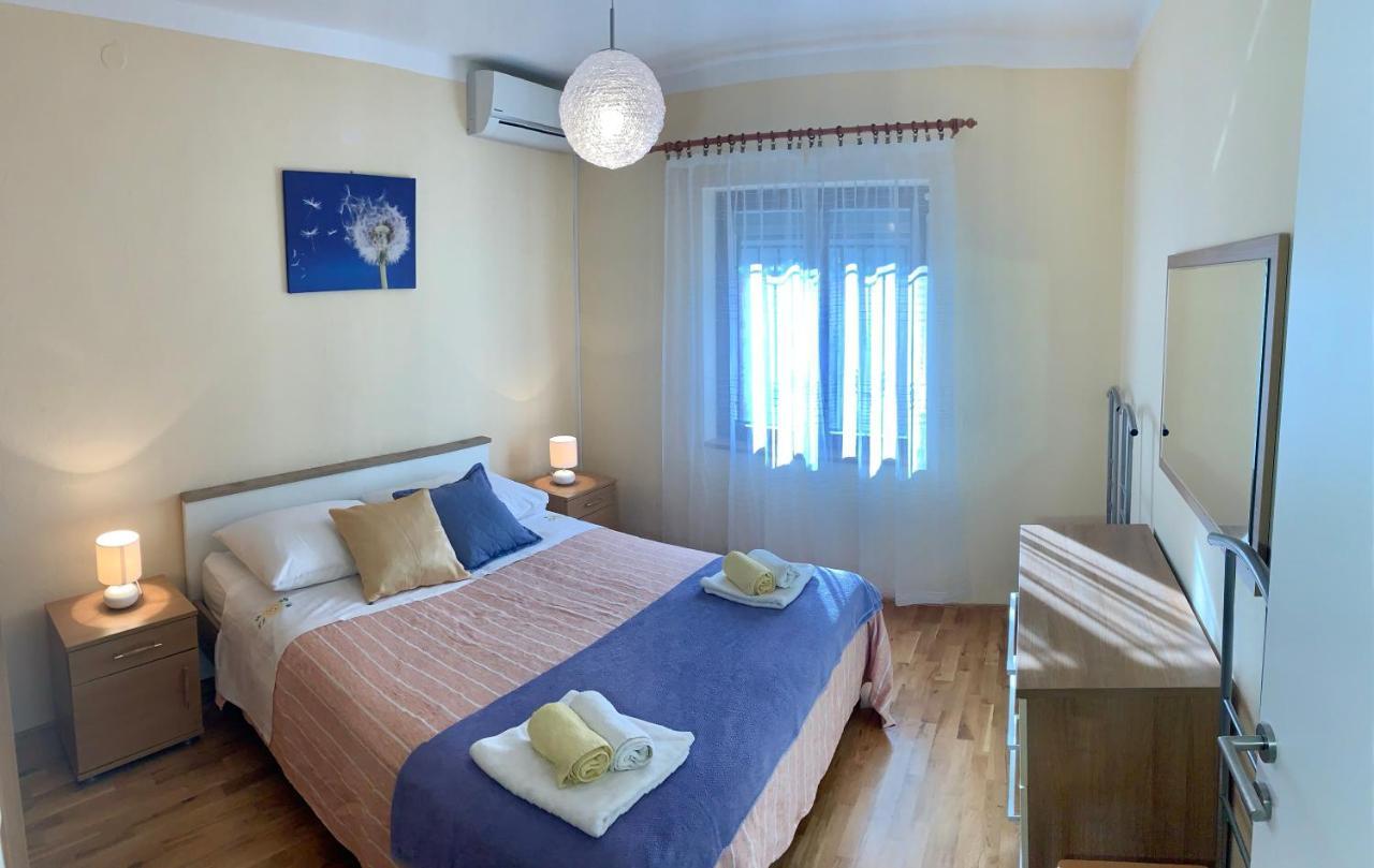 Duplex Apartment With Private Swimming Pool Preko Kültér fotó